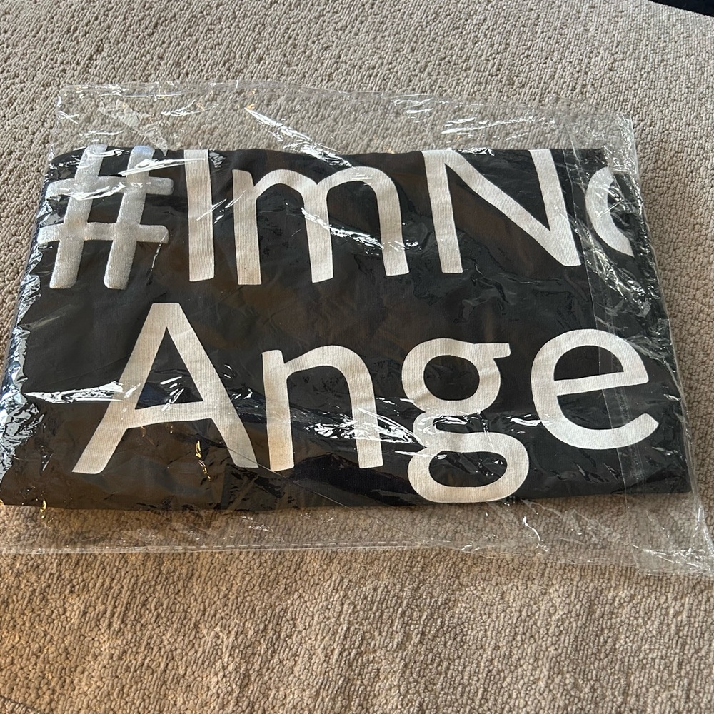 #Im No Angel Tee NWOT